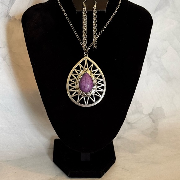 Paparazzi Necklace - Picture 1 of 3